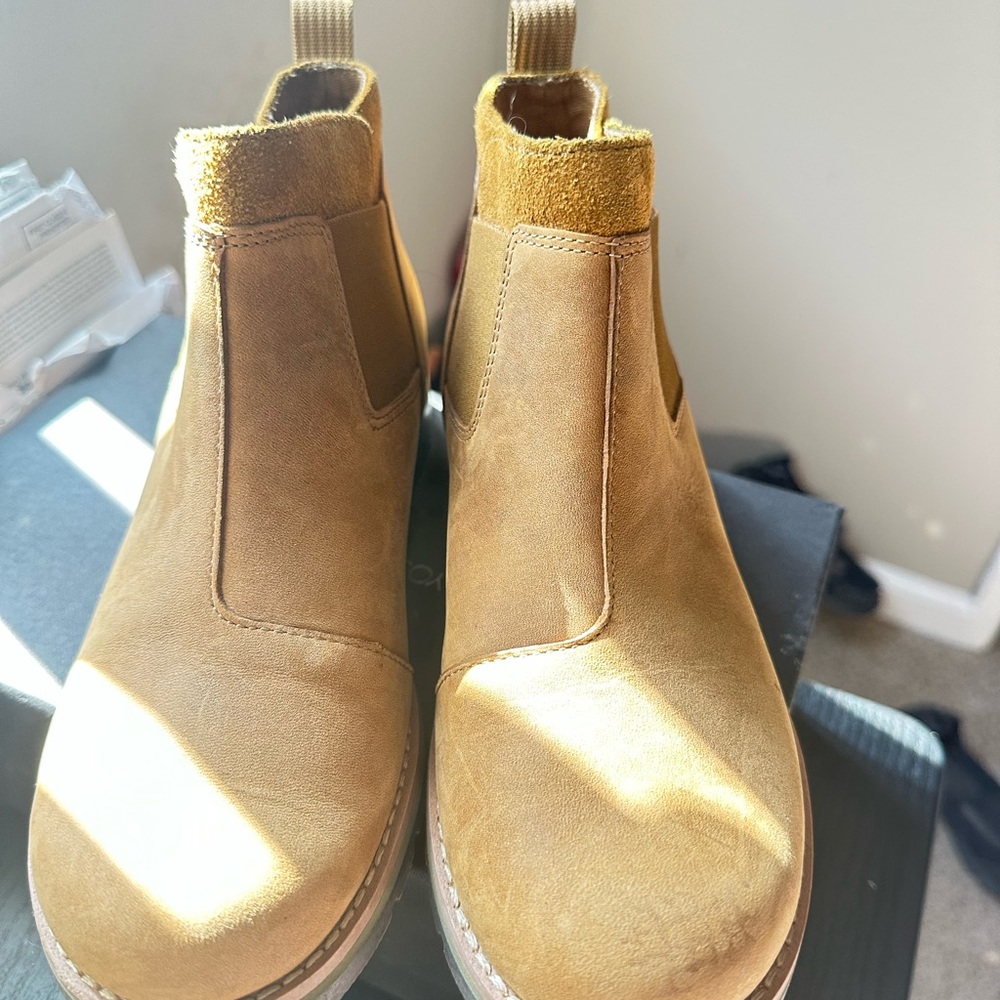 Tan Kids Chelsea Boots